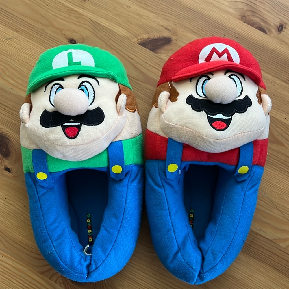 Super Mario Plush Slip On